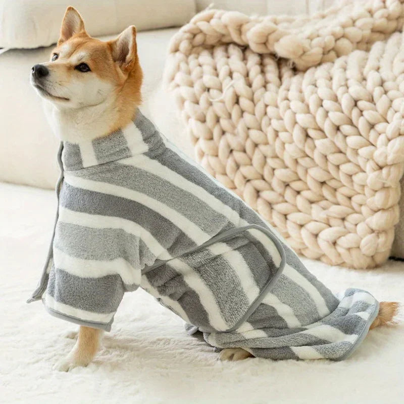 Quick-Dry Large Dog Bathrobe – Super Absorbent & Comfortable, Easy-Care Pet Towel for All Dog Breeds